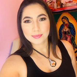 Meet your Posher, Mirna